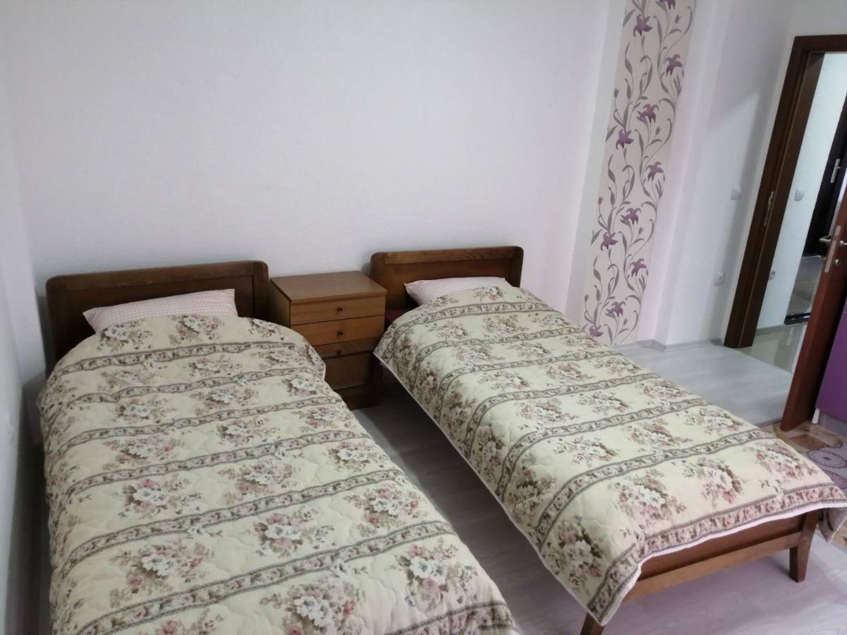 אוהריד Villa Zora, Apartments Krstanoski מראה חיצוני תמונה